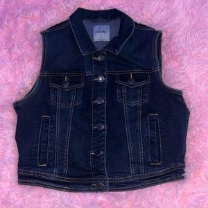 Cropped jean vest